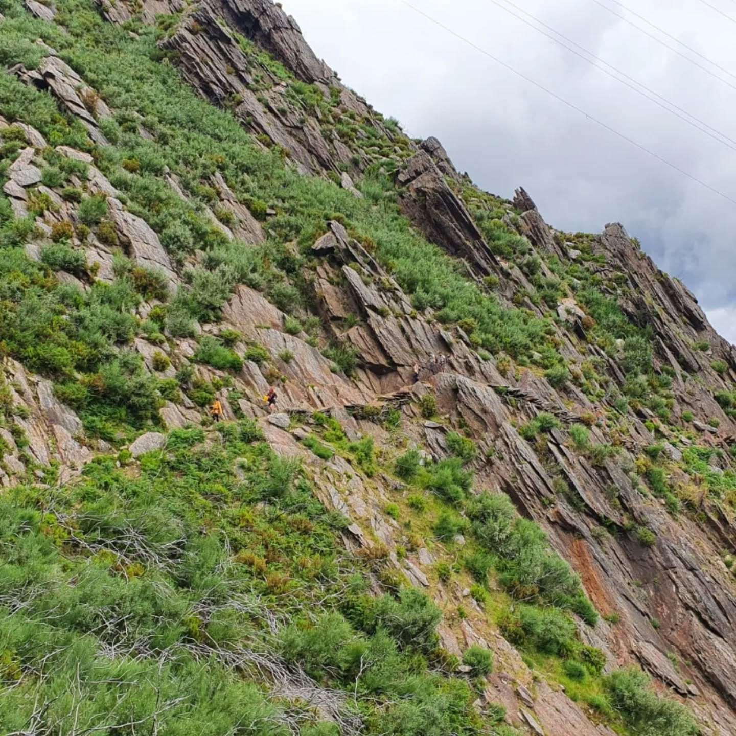 Montanhas Dentro - Imagem 6